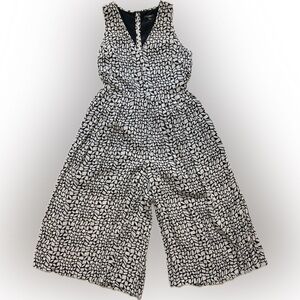 Ann Taylor Navy & White Pleated Culotte Jumpsuit - Size 4 Petite